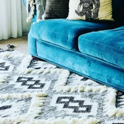 Aztec -Outdoor Equipment Sales Shop 3h3NZG51d9uQNsdhrBbVzgXIc