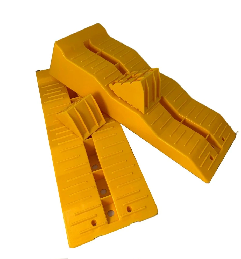 Leveling Ramps 3 Step With Chocks And Bag 1 Leveling Ramps 3 Step With Chocks And Bag