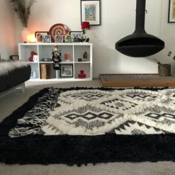 Aztec -Outdoor Equipment Sales Shop f1Bqn4EnGHX2zS5nW 2SNPWpE