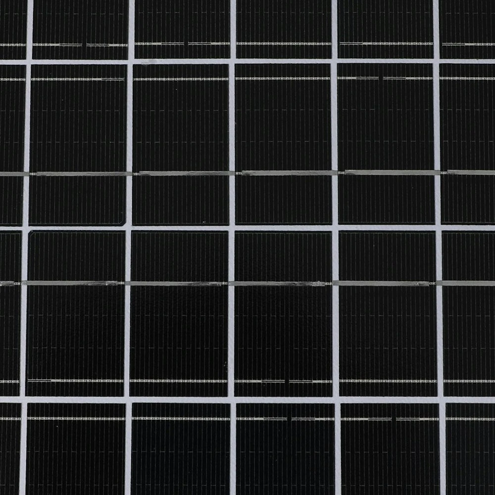 Traderight Group 12V 10W Solar Panel Kit Mono Caravan Folding Camping Charging Controller Kits 4 Traderight Group 12V 10W Solar Panel Kit Mono Caravan Folding Camping Charging Controller Kits - Image 4